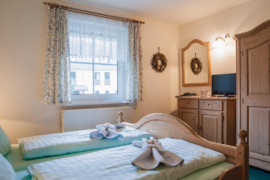 Land-Gut-Hotel Cafe Meier Kurort Oybin Room photo